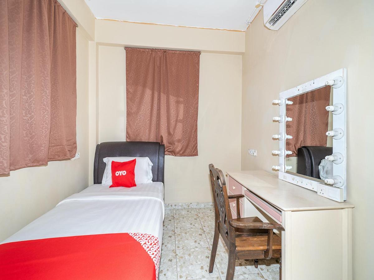 Oyo 89932 Dd Homestay Kota Kinabalu Exterior foto
