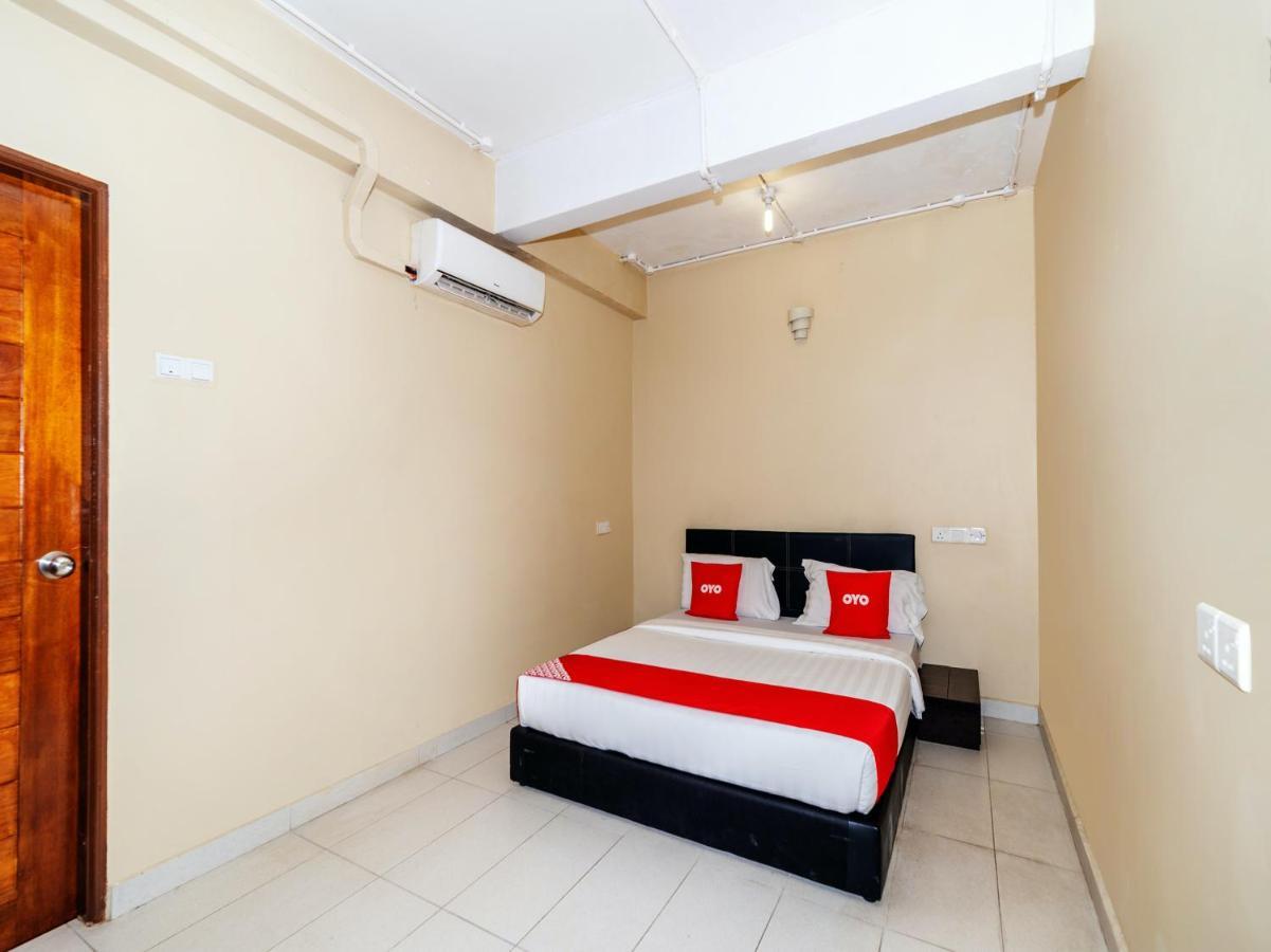 Oyo 89932 Dd Homestay Kota Kinabalu Exterior foto